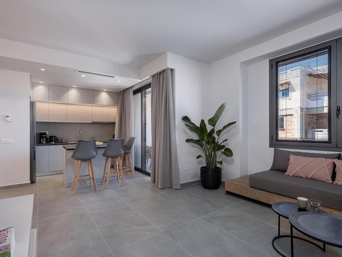 Casa D'irene Apts Apartment